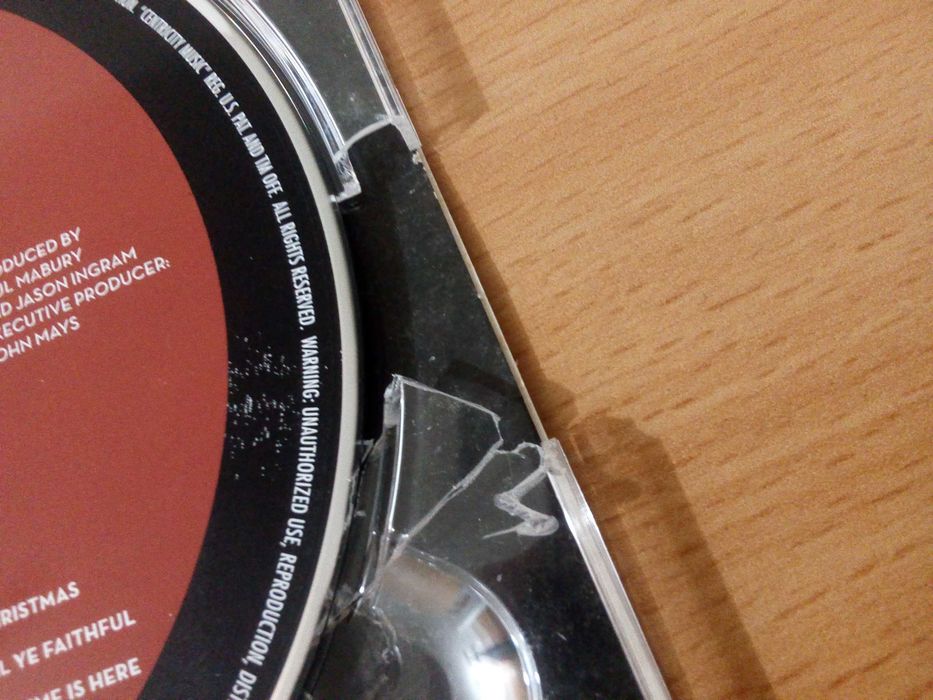 LAUREN DAIGLE - Behold - The Christmas Collection