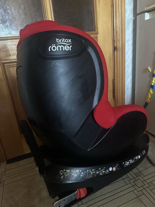 Автокрісло Britax Romer Dualfix