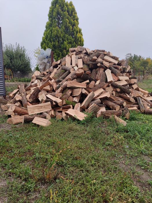 Дрова  акация берест клён ясень дуб сосна