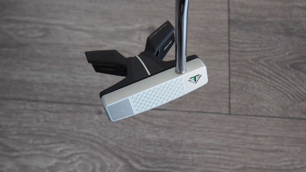 Kij do golfa Putter ODYSSEY Tulon Indianapolis 33,5 ''