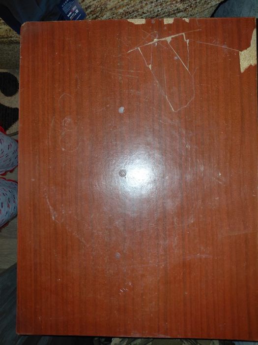 Продам швейну машинку