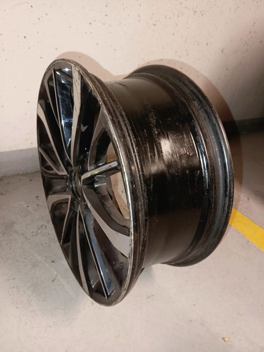Felga Toyota Avensis 17″ x 7J ET45