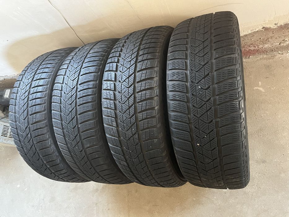215/50/18 pirelli