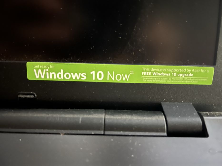 Laptop Acer Aspire E5 - 571G w bardzo dobrym stanie + torba, zasilacz