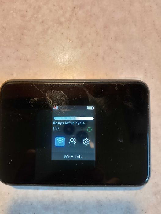 4G мобільный  Wi-Fi роутера Verizon Airspeed Mobile Hotspot модель ASMHS01