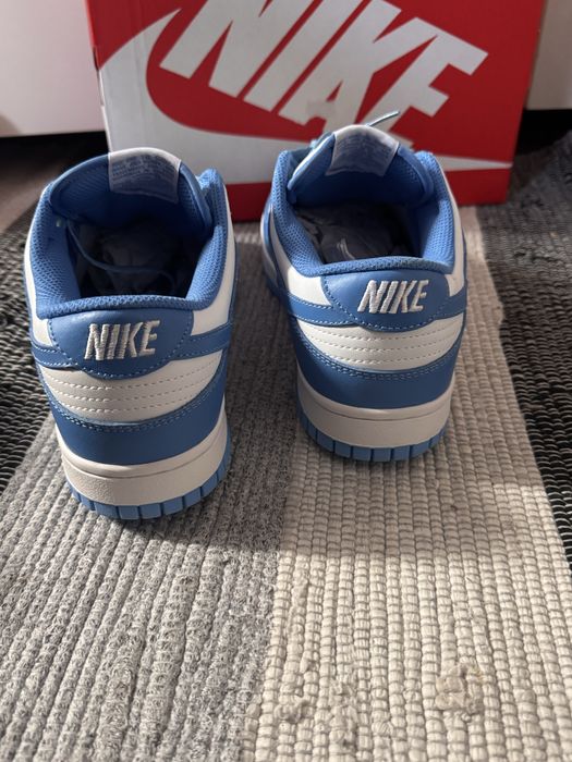Nike dunk low blue