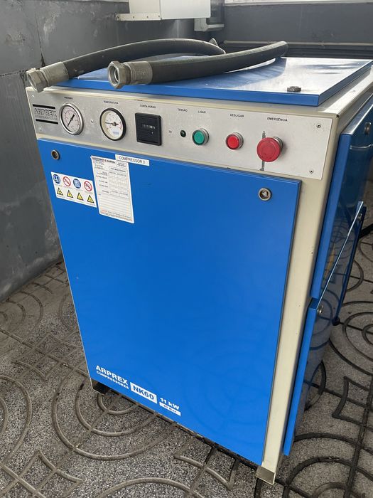 Compressor arprex inverter mais secador  , reservatorio e mangueiras