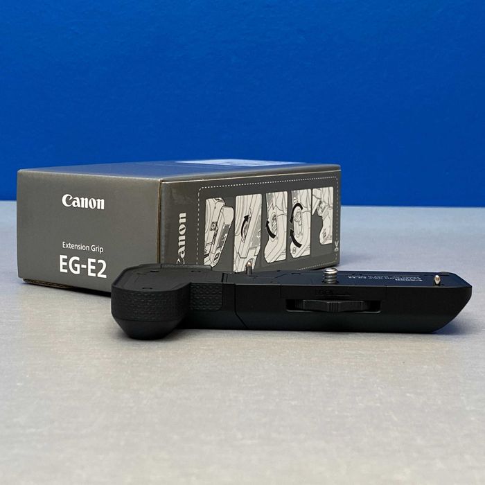 Canon EG-E2 Extension Grip | Canon EOS R8 Mark II | NOVO