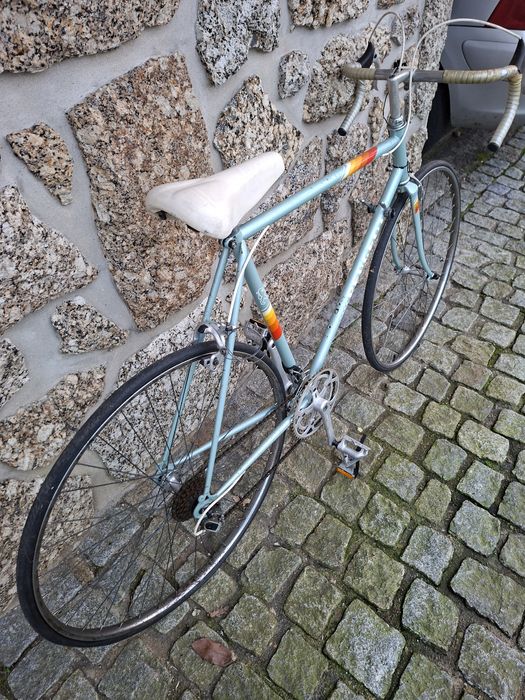 Bicicleta estrada antiga