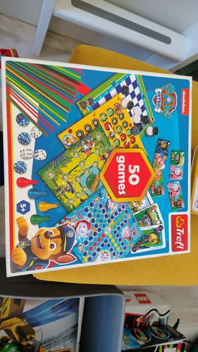 Jogos e brinquedos diversos