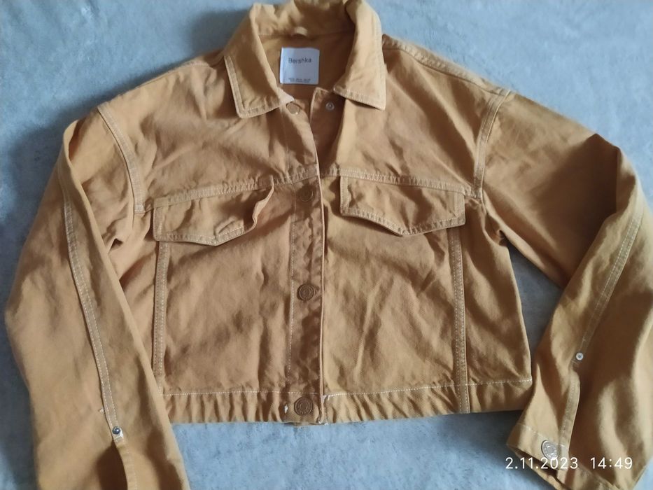 Kurtka jeansowa jeans BERSHKA rozmiar M