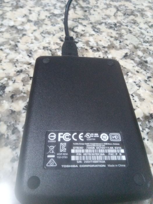 Disco externo 750 GB