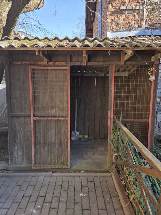 Вольєр для великої собаки