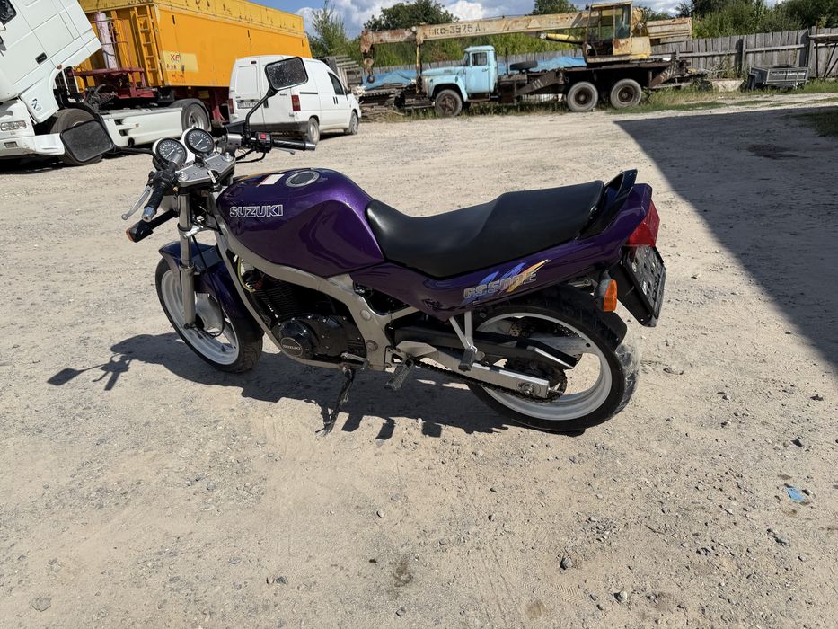 Suzuki gs500e