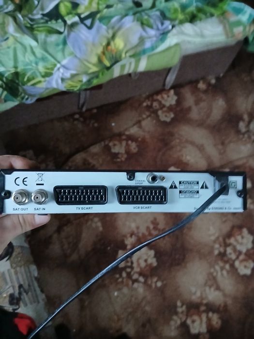 Тюнер Strong без пульта.