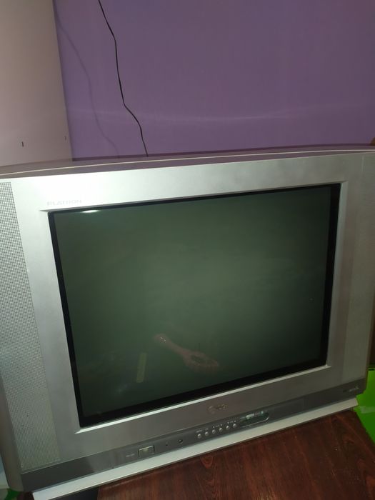 LG телевізор . пишите
