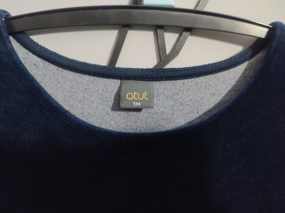 Elegancka granatowa sukienka welurowa Atut 134