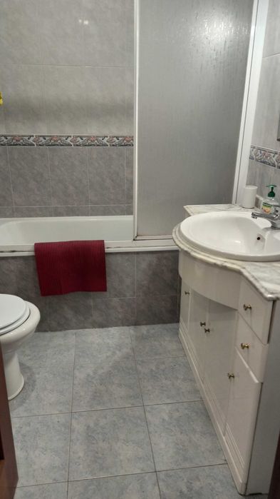 Quartos disponíveis, Guarda