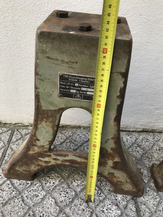 Estruturas em ferro fundido - industrial vintage / design industrial