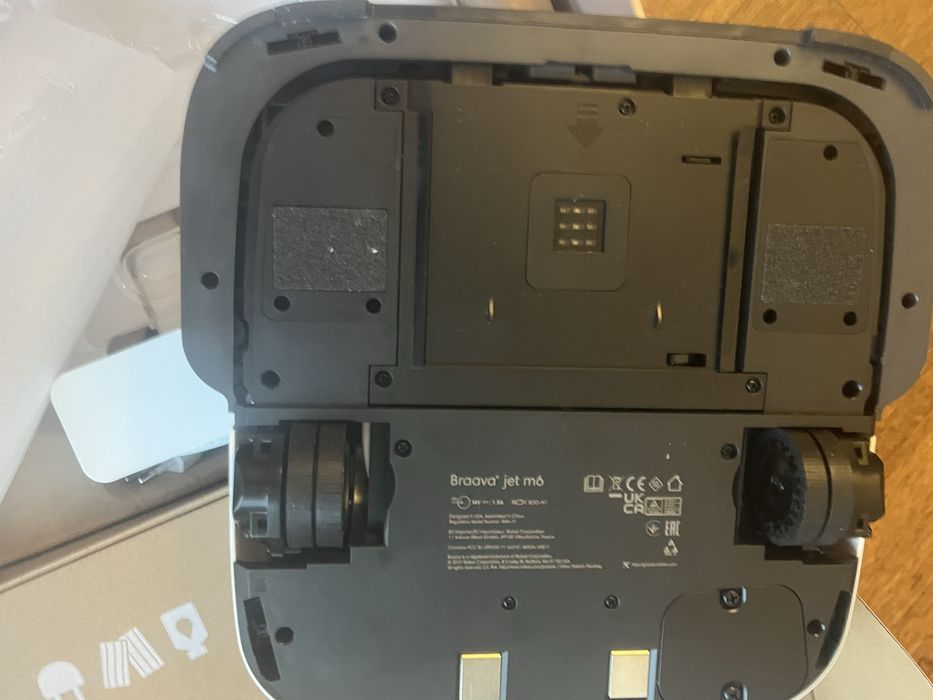 iRobot Braava Jet m6 – Como Novo