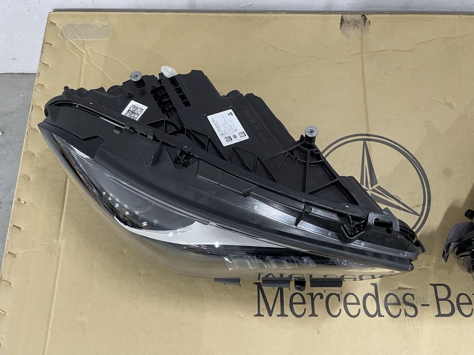 Фара Мерседес CLA W118 USA
