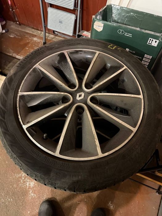 Диски R17 Renault 5*114.3 з гумою