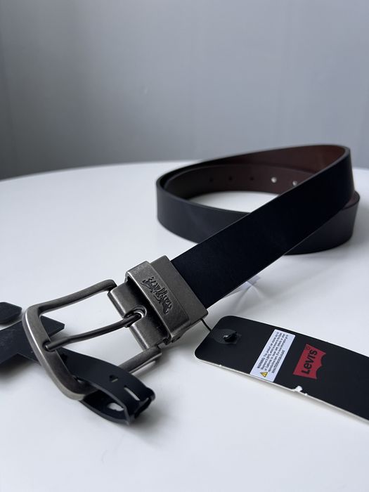 Оригінал 100%  ! Шкіряний двухсторонній ремінь Levi’s !!