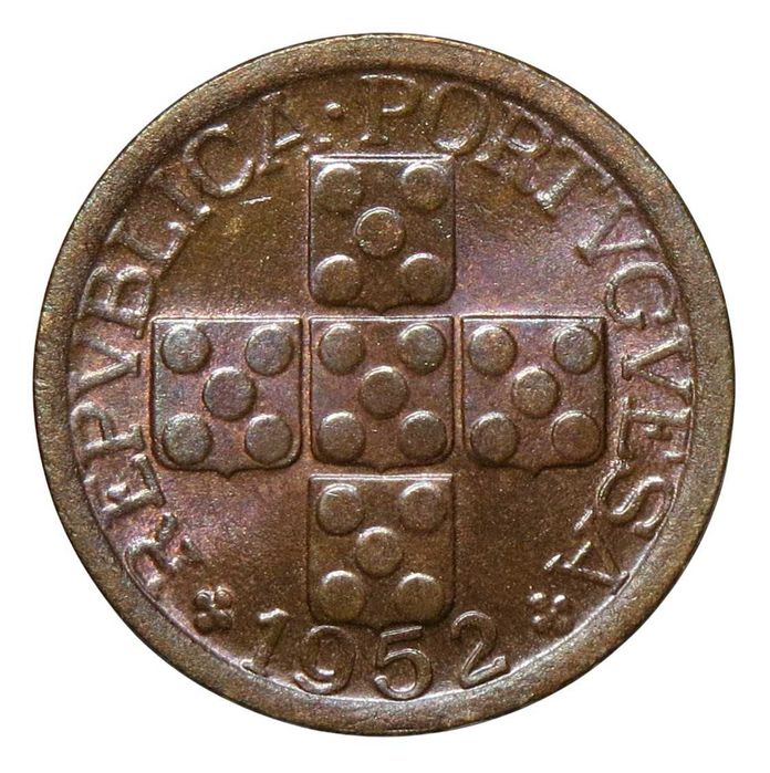 Portugal - X Centavos 1952 . Quase Soberba