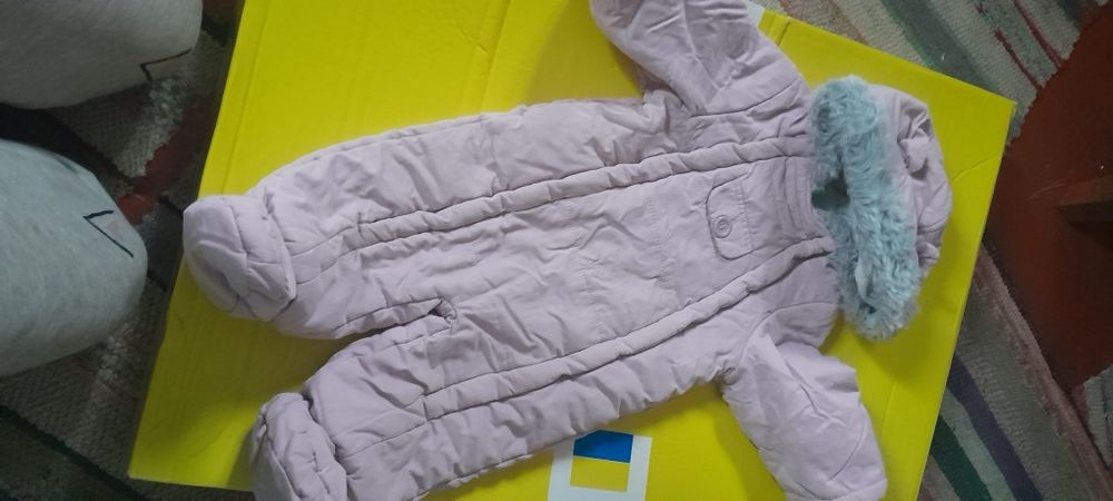 Дитячий одяг для дівчинки