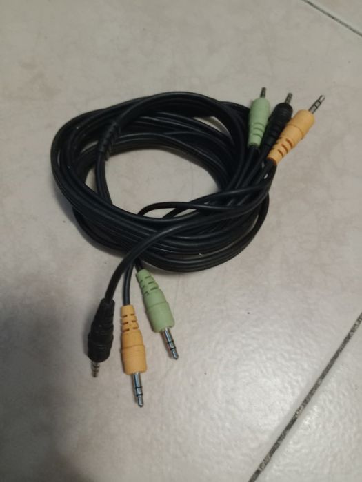 3-input audio cable63825803271041120