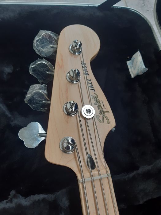 Gitara basowa fender jazz bas