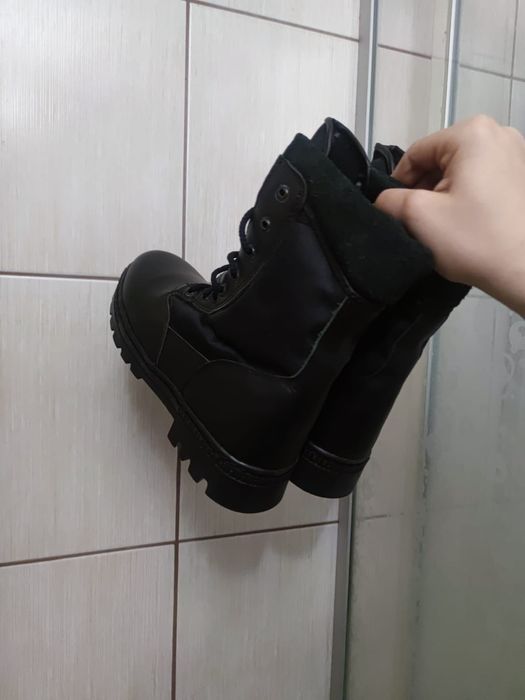 buty męskie 41 unisex CAN eleganckie planowe emo goth skórzane czarne