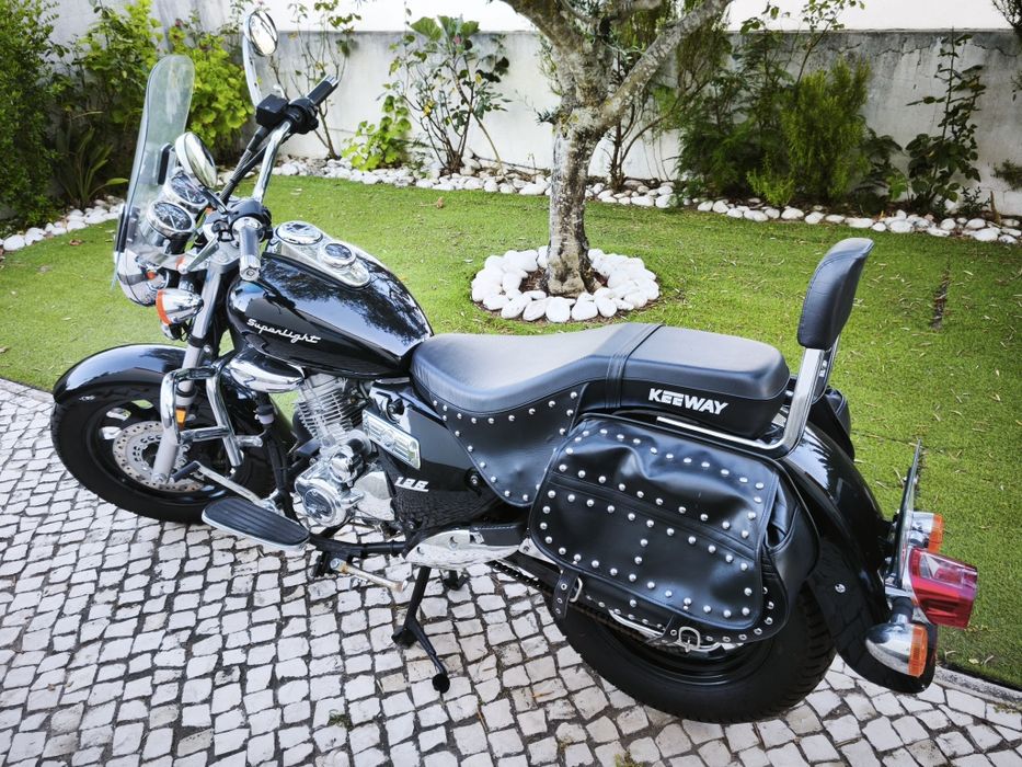 Keeway Superlight 125