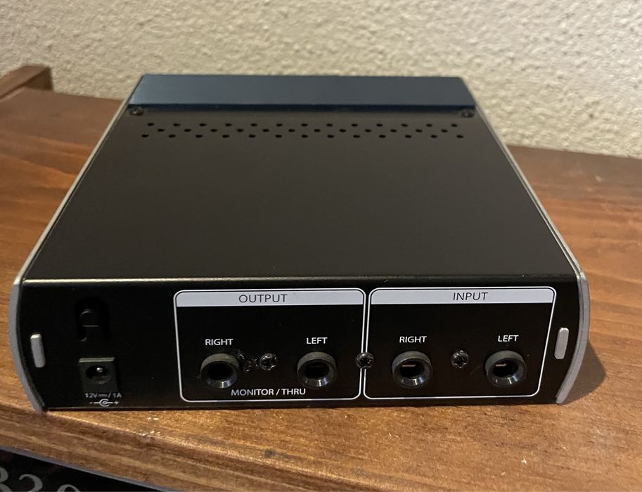 Presonus hp4 em otimas condicoes