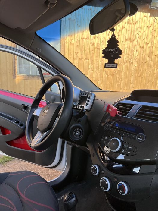 Chevrolet Spark lt