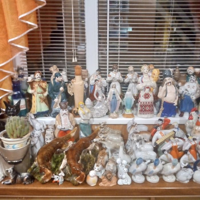 Статуэтки времён СССР .