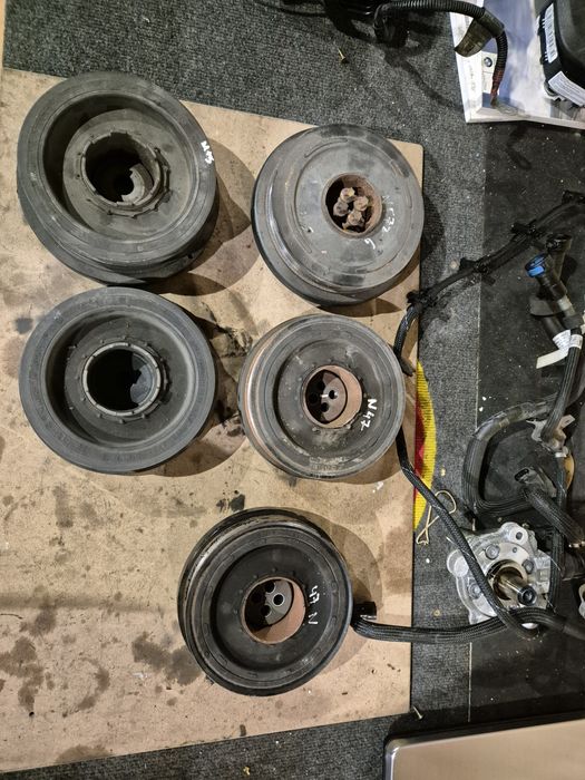 Kolo pasowe bmw m47  n47 e90 e91 e92 e93 e84 e87