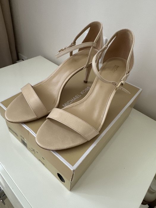 Босоніжки Michael Kors (нові)