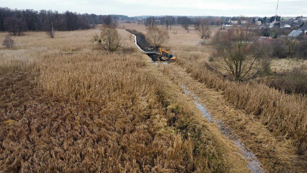 Roboty Ziemne - kopanie i odmulanie stawów, rekultywacja terenów