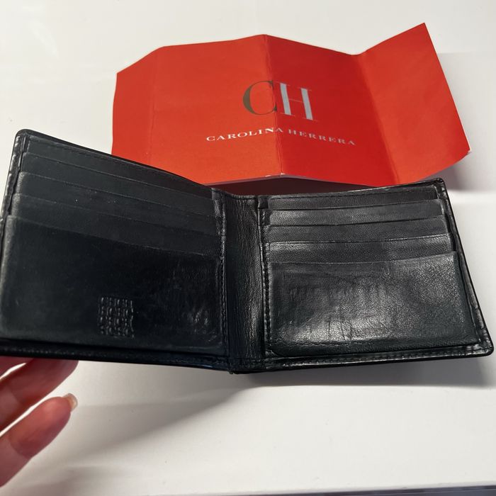 Carteira masculina carolina herrera