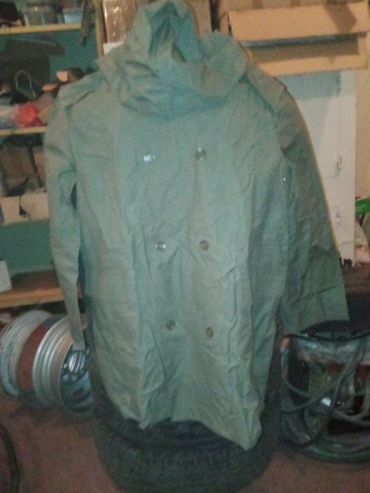 Продам плащ брезентовый