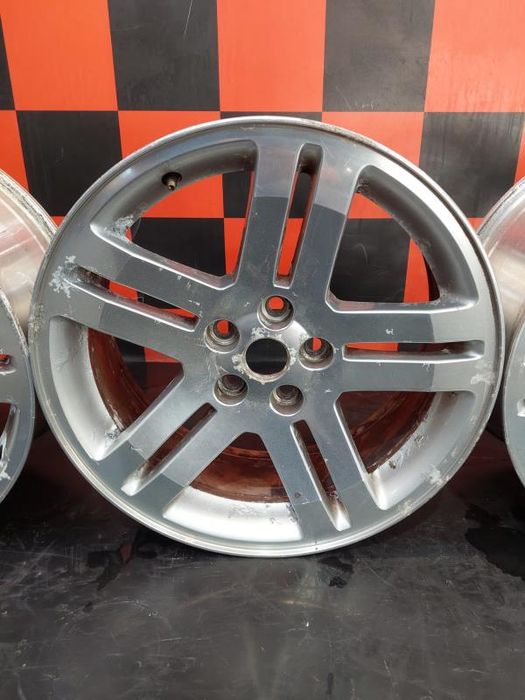 Conjunto de jantes CHRYSLER 300 C Touring (LX)