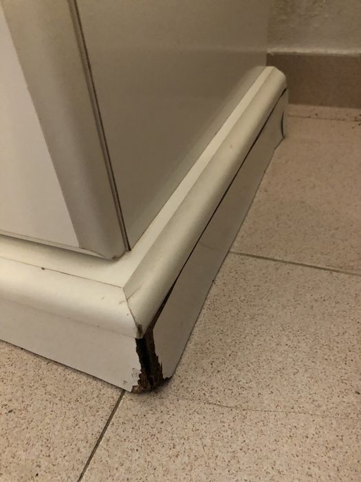 1 Cómoda + 2 Mesas de Cabeceira