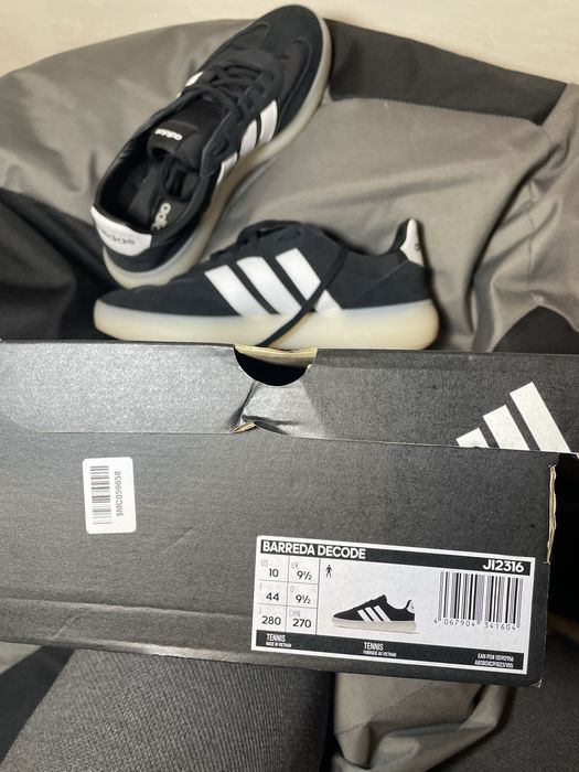 кеди/кросівки/ adidas 44 розмір