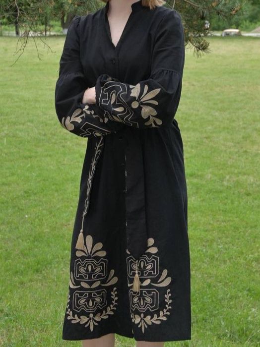 Сукня чорна з вишивкою, ESQ ,розмір S