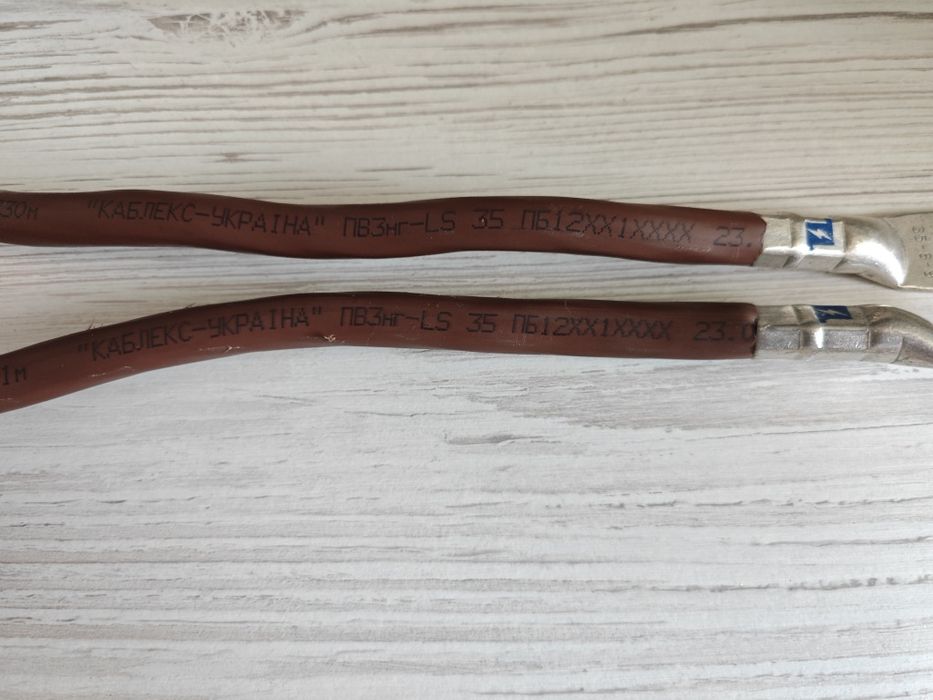Кабель для акумулятора "Каблекс-Україна" D.35 mm