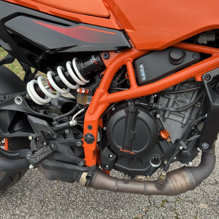 KTM Duke 390 | 2024 | 830 km | Nacional