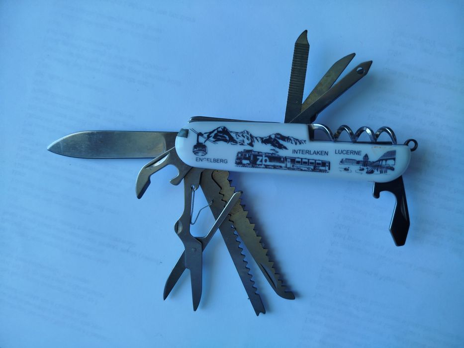 Новый оригинальный швейцарский нож