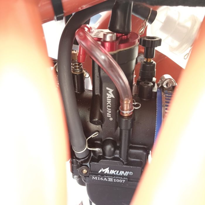 Geon Dakar GNX 300NB К16, 2025 Р. В.  РОЗСТРОЧКА!