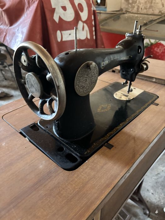 Maquina costura antiga singer